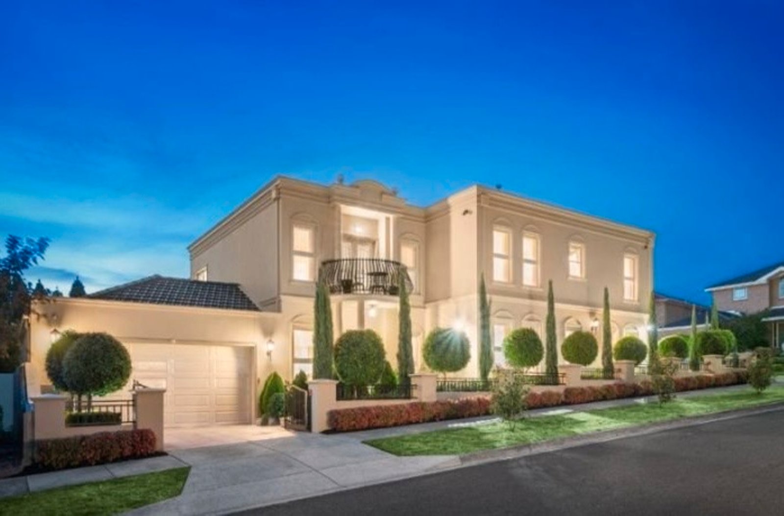 Gallery: 1 Nerolie Court