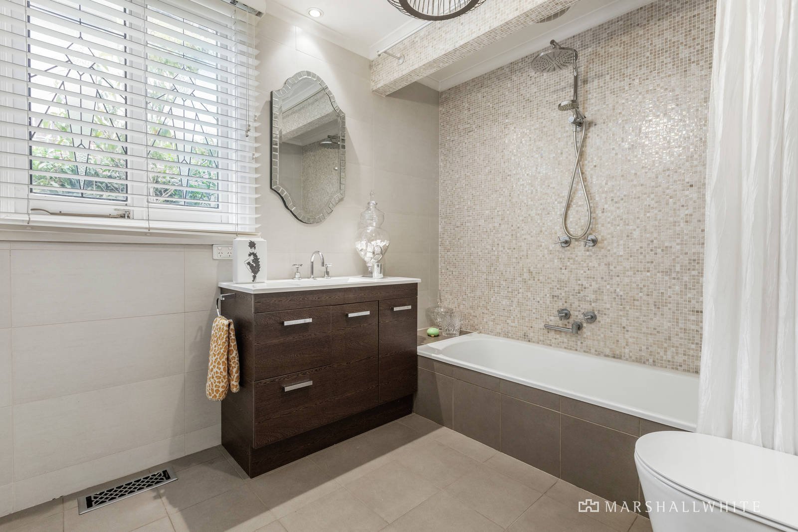 1 New Street, Kew, VIC