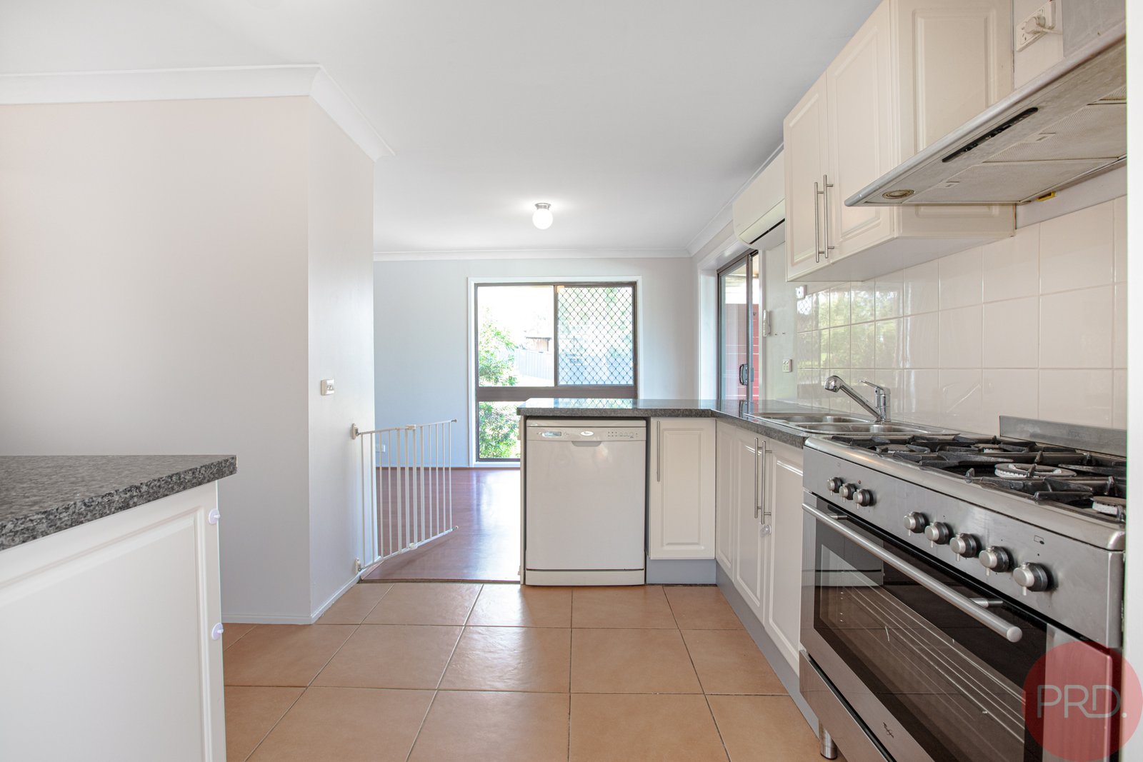 1 Newfield Street RUTHERFORD 6