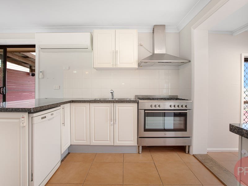 1 Newfield Street RUTHERFORD 7