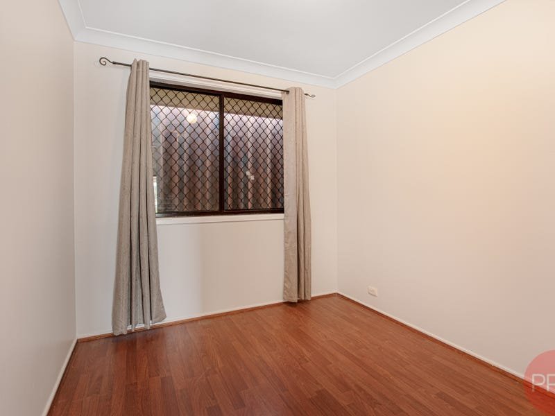 1 Newfield Street RUTHERFORD 11