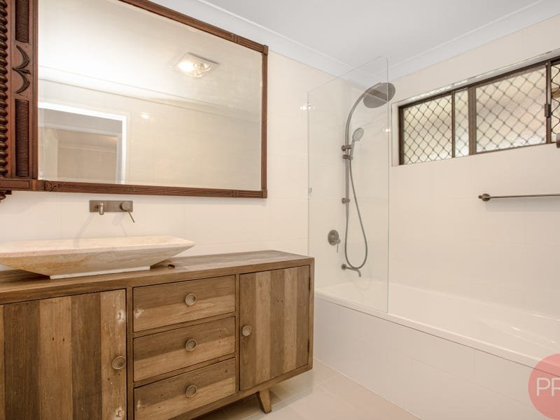 1 Newfield Street RUTHERFORD 13