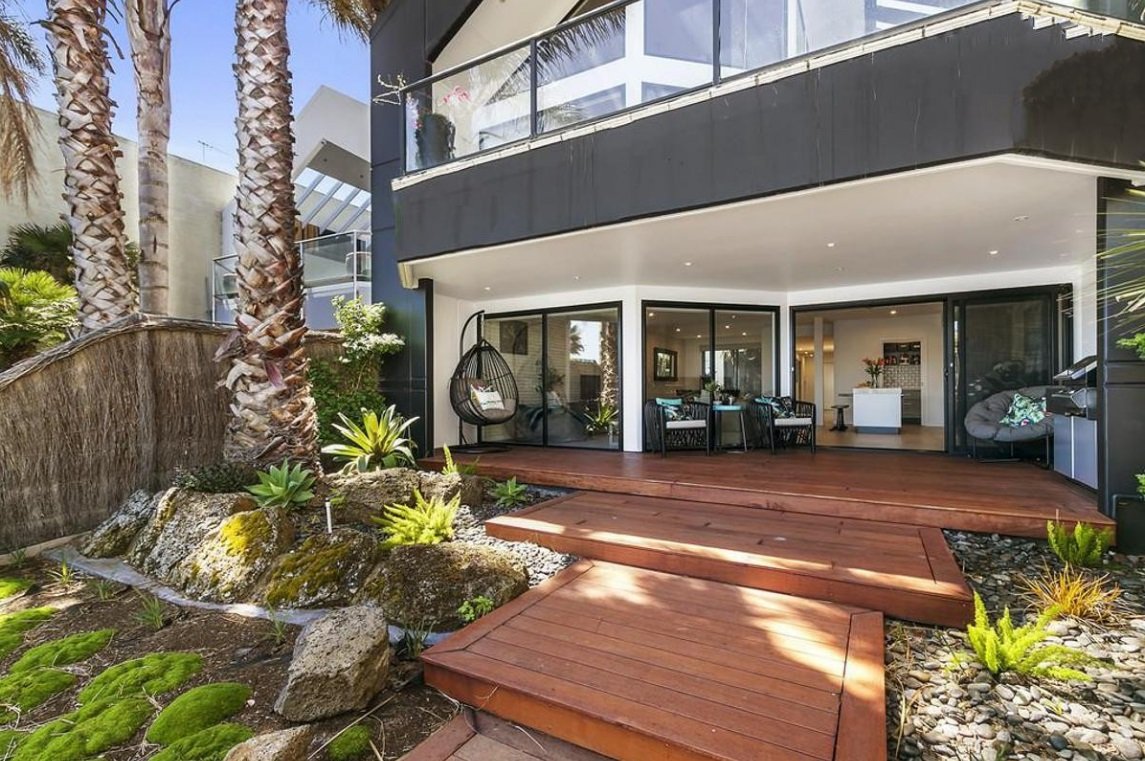 Gallery: 1 North Shore Drive