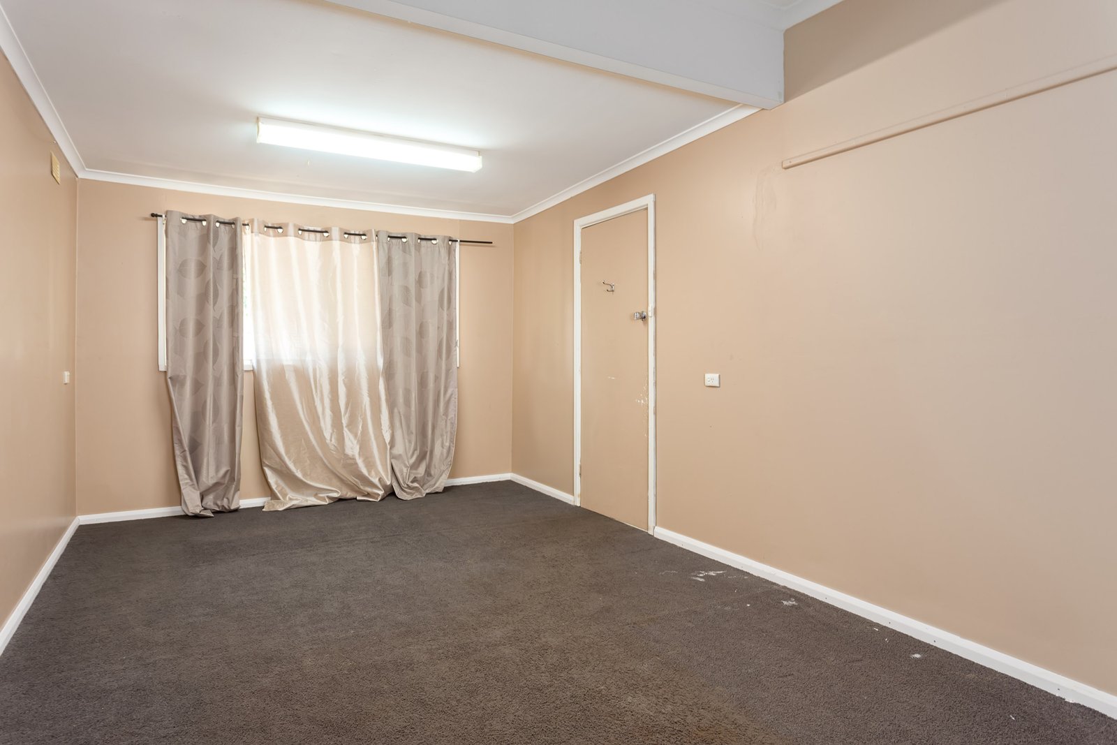 1 Northcott Parade MOUNT AUSTIN 6