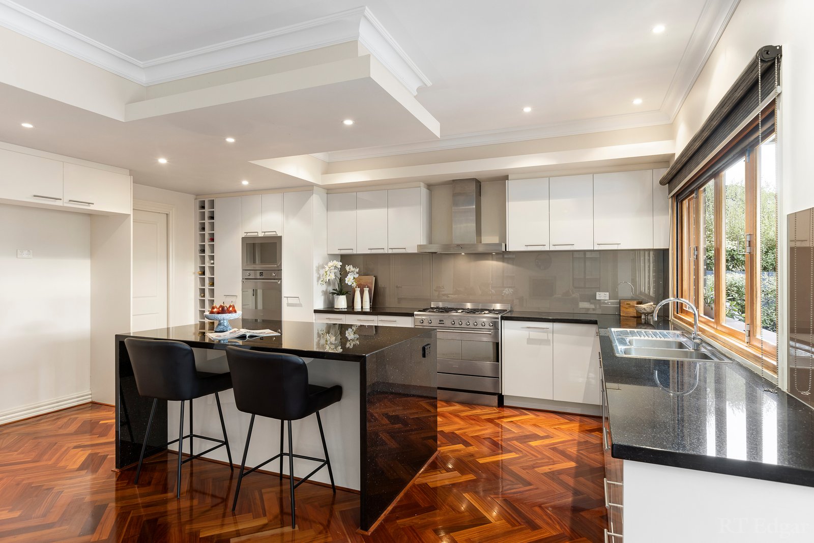 Real Estate and Property in 1 Nott Street, Balwyn, VIC
