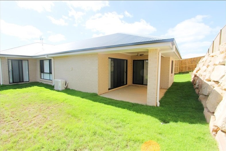 1 Numalia Lane BOYNE ISLAND 4