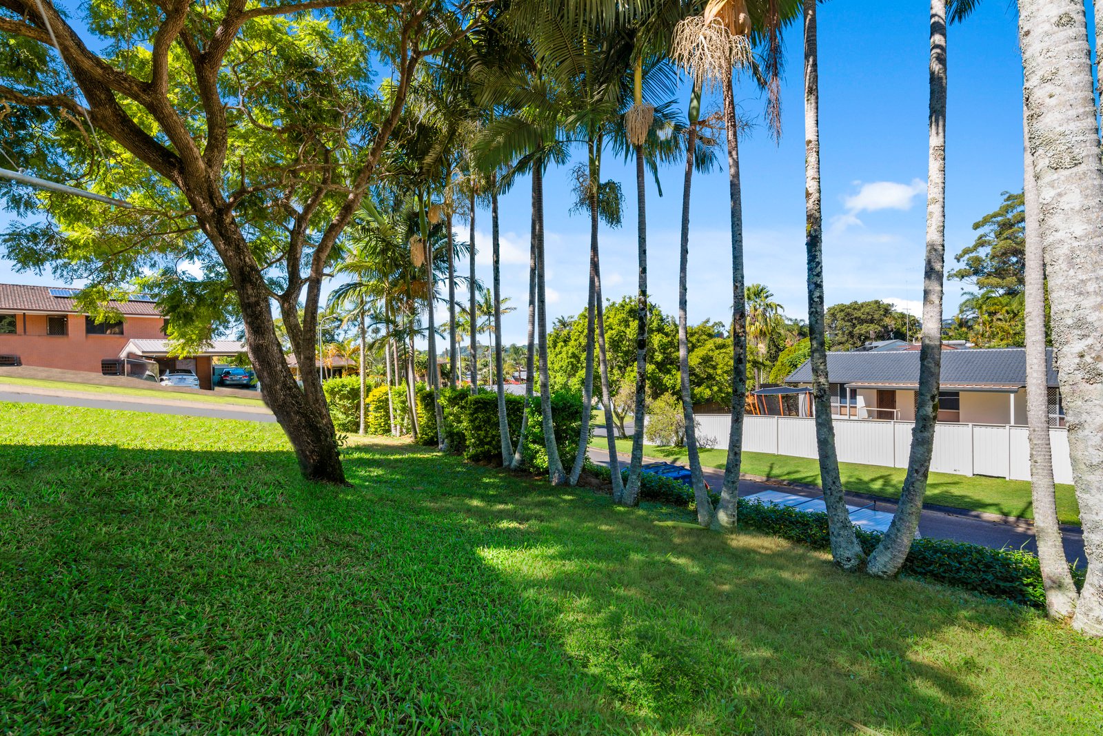 1 Numidia Street CURRUMBIN WATERS 7