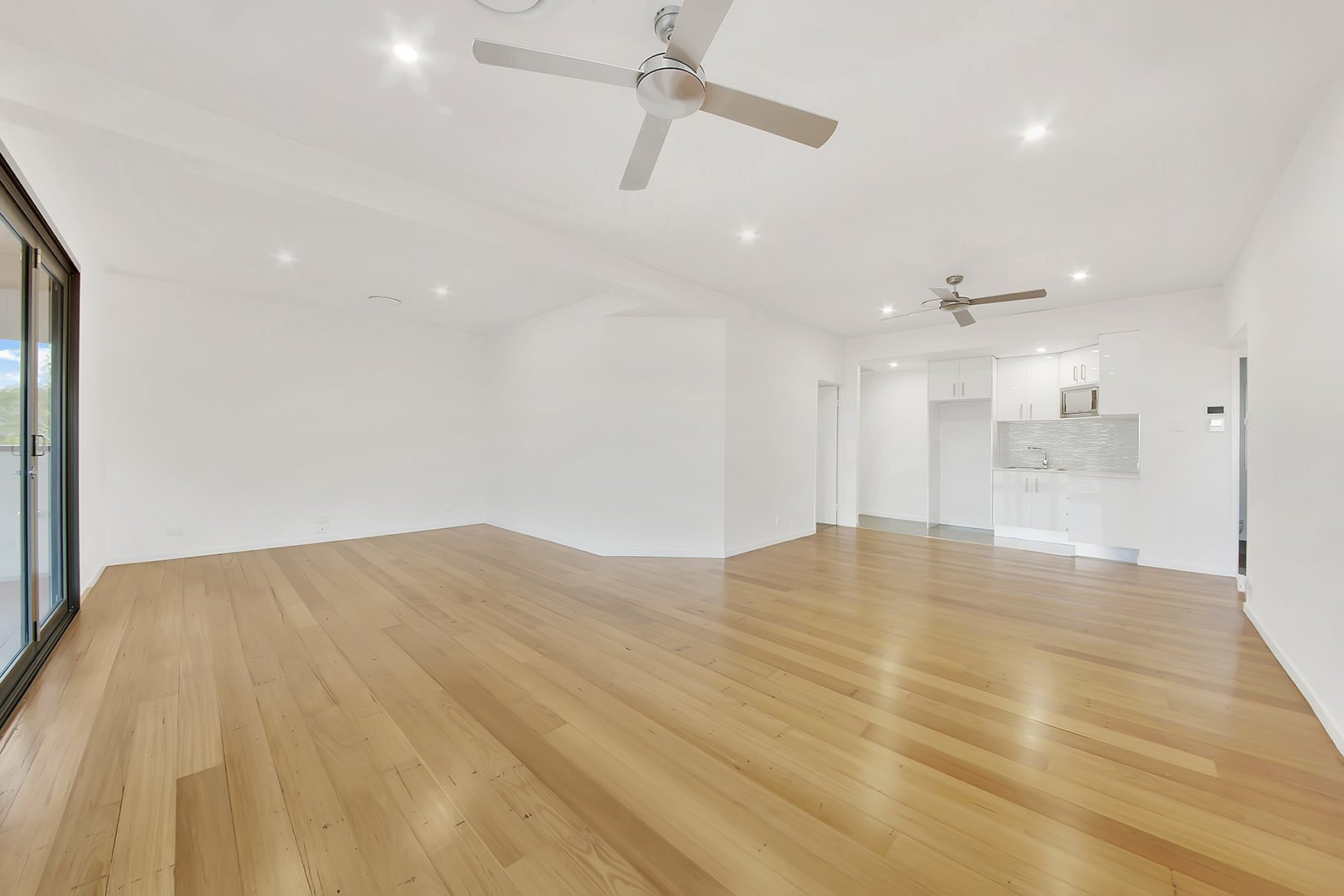 1 Ocean Street TANNUM SANDS 20