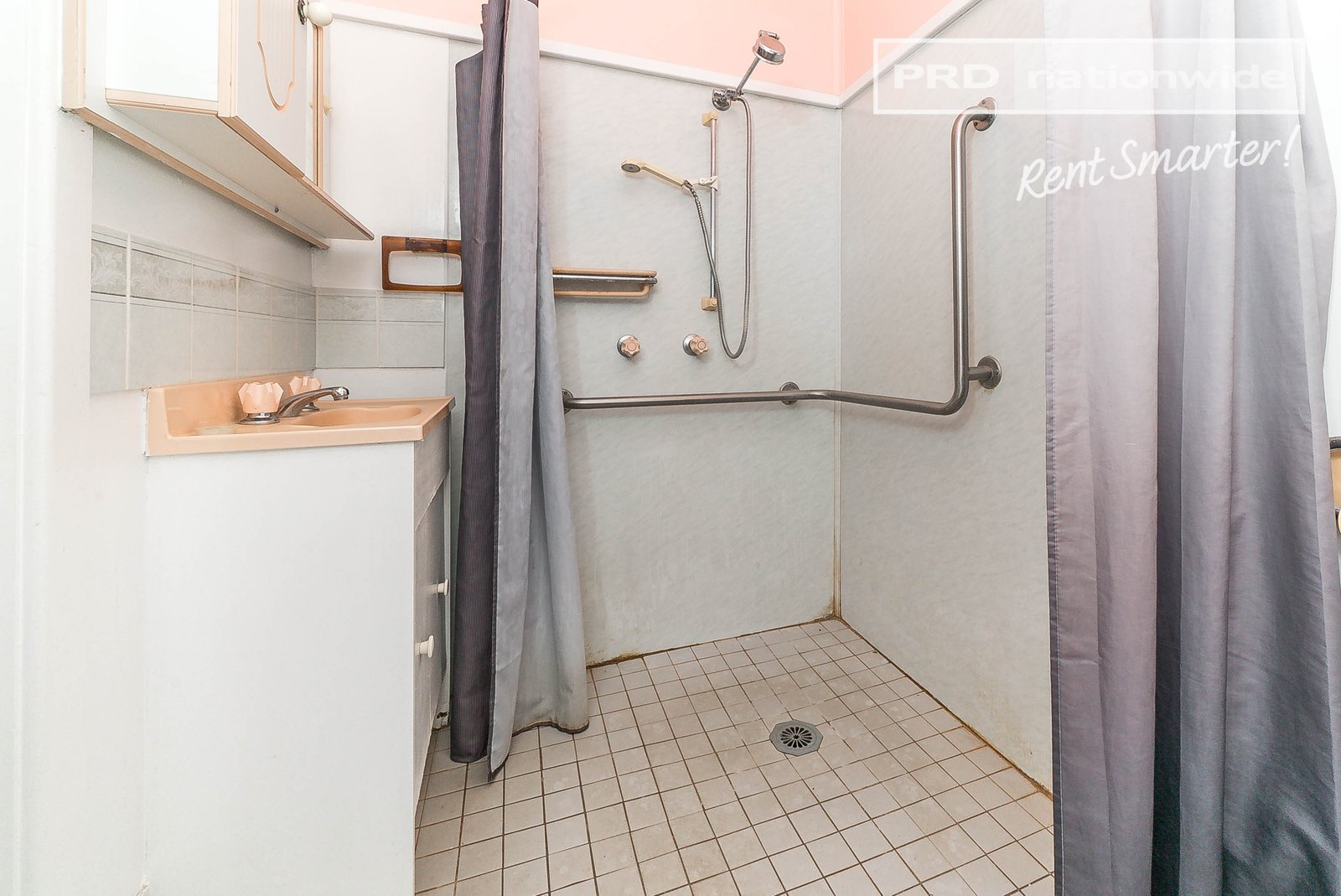 1 O'Connell Street LOCKHART 7