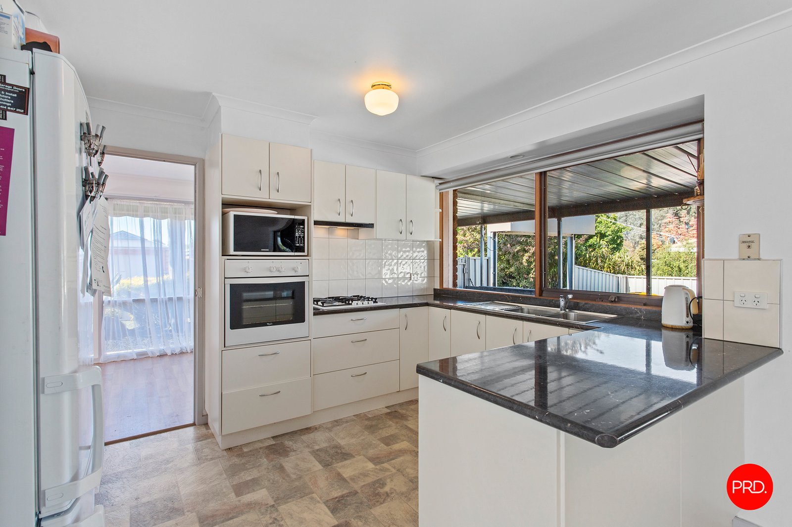1 Odea Crescent KANGAROO FLAT 6