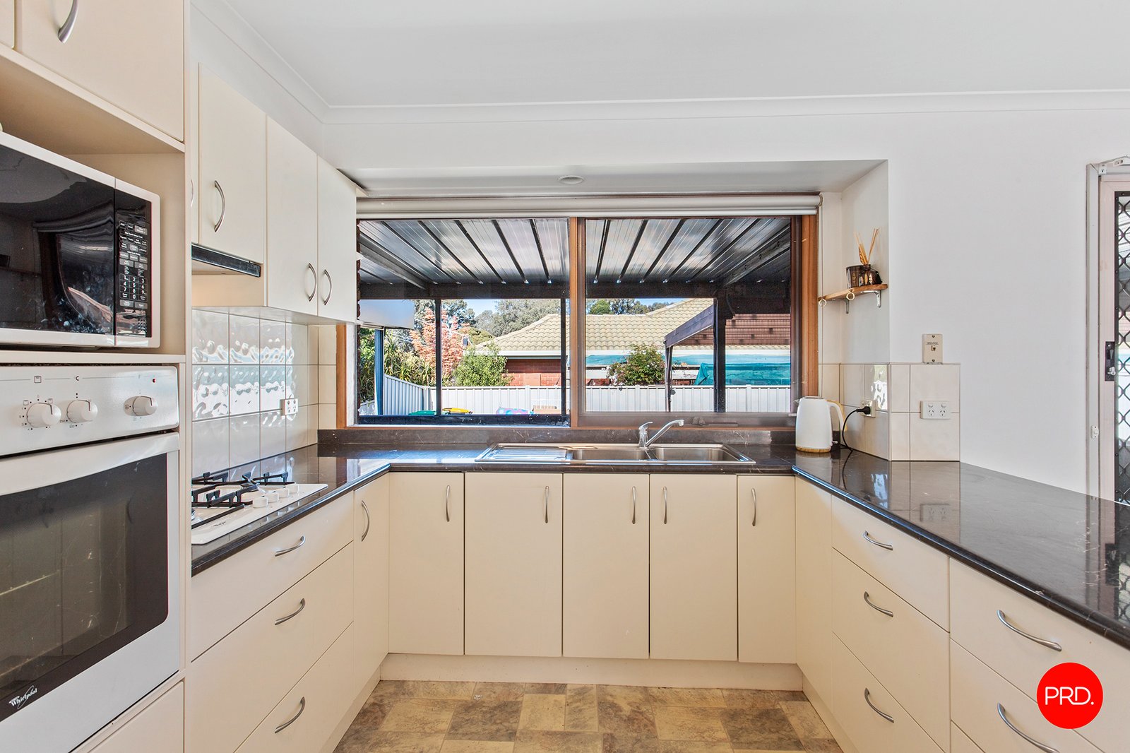1 Odea Crescent KANGAROO FLAT 7