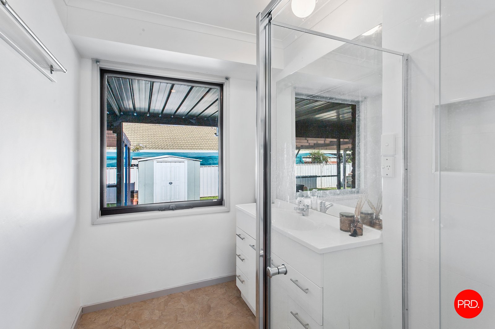 1 Odea Crescent KANGAROO FLAT 13