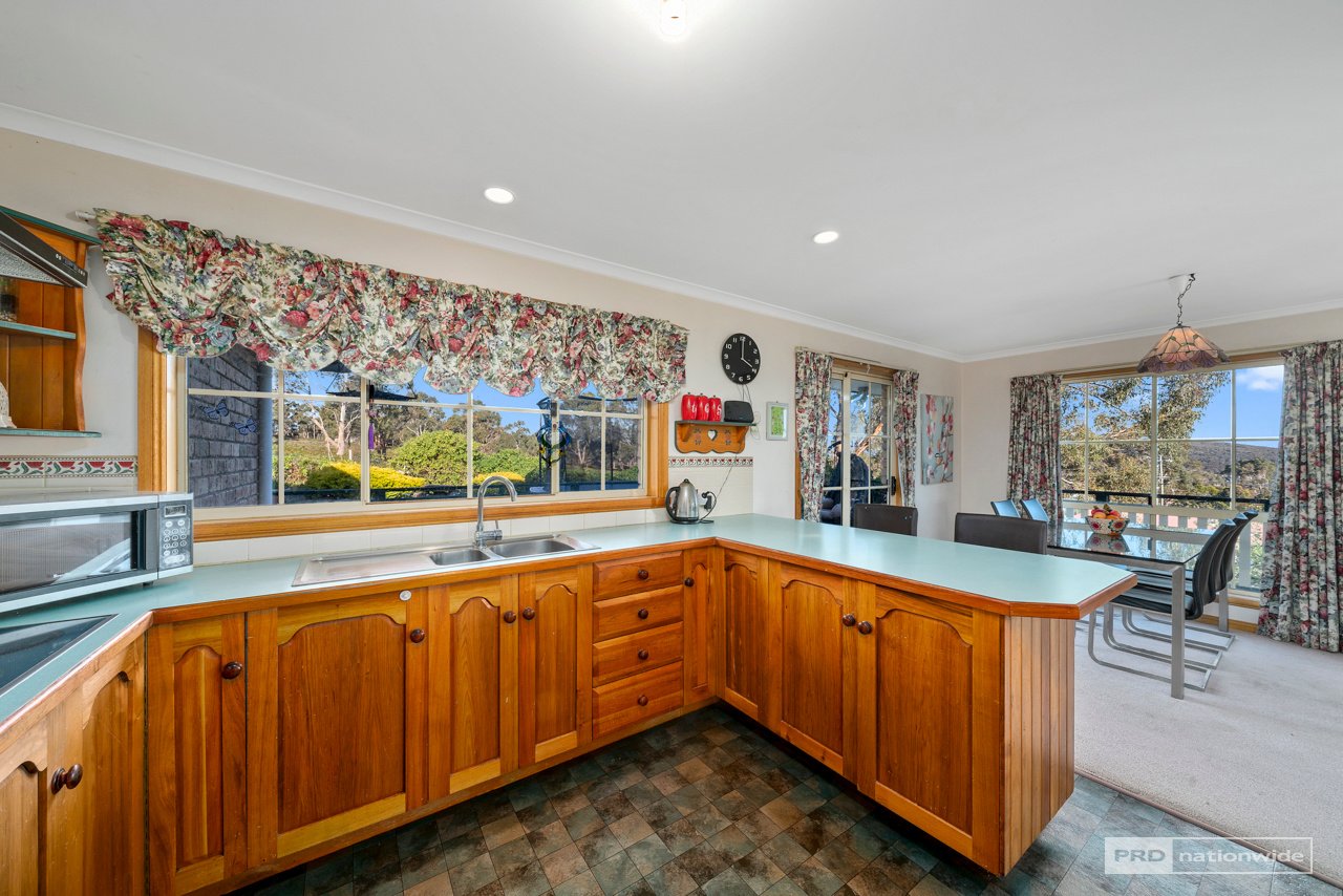 1 Olinka Court CARLTON 10