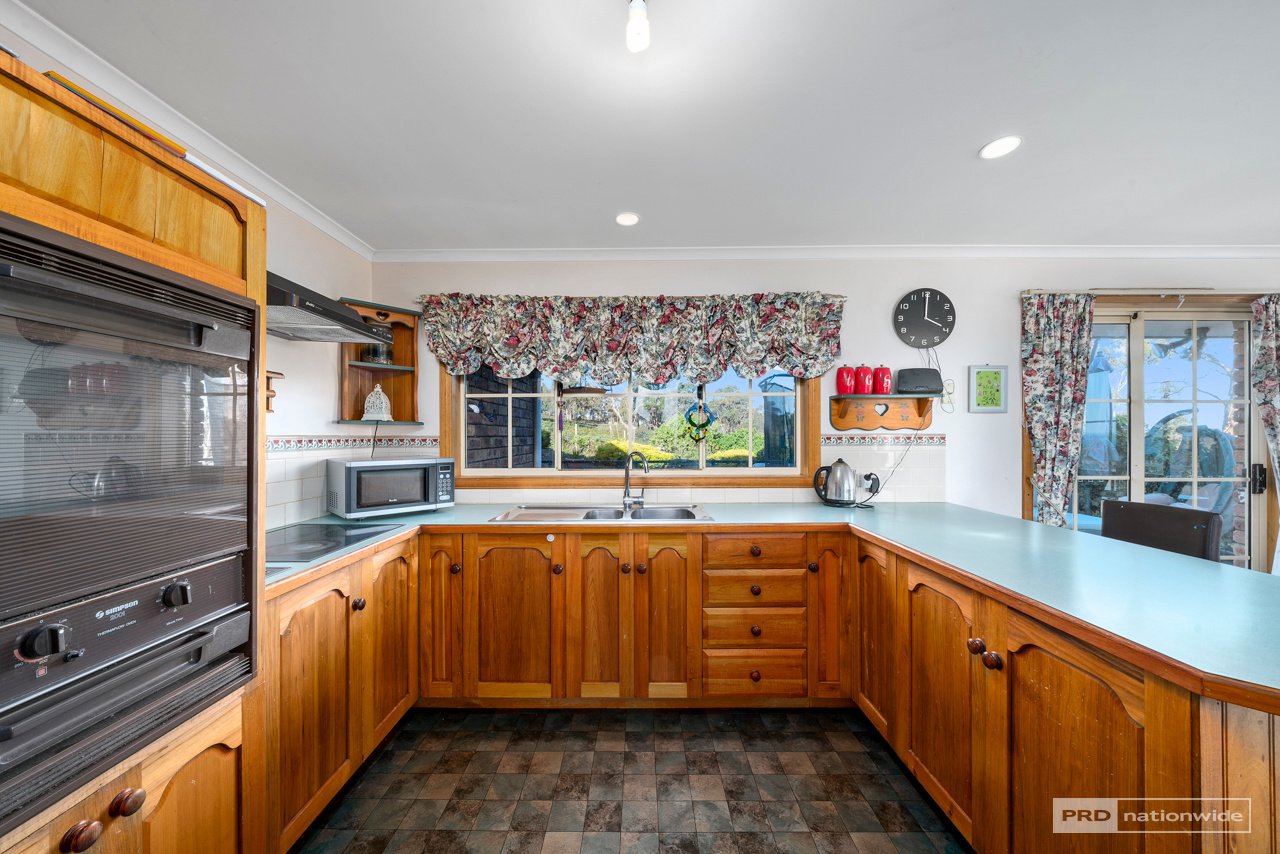 1 Olinka Court CARLTON 11