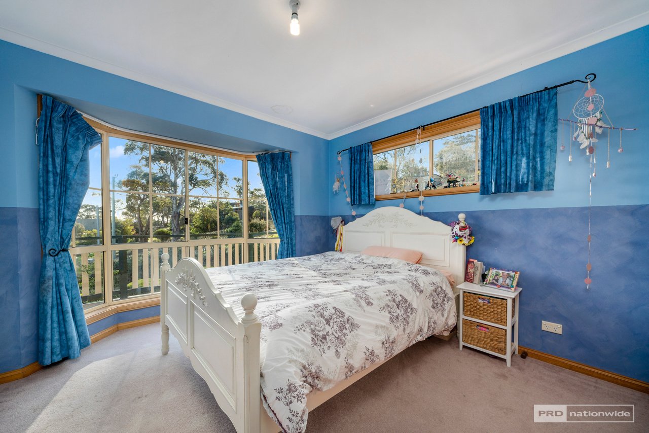 1 Olinka Court CARLTON 13