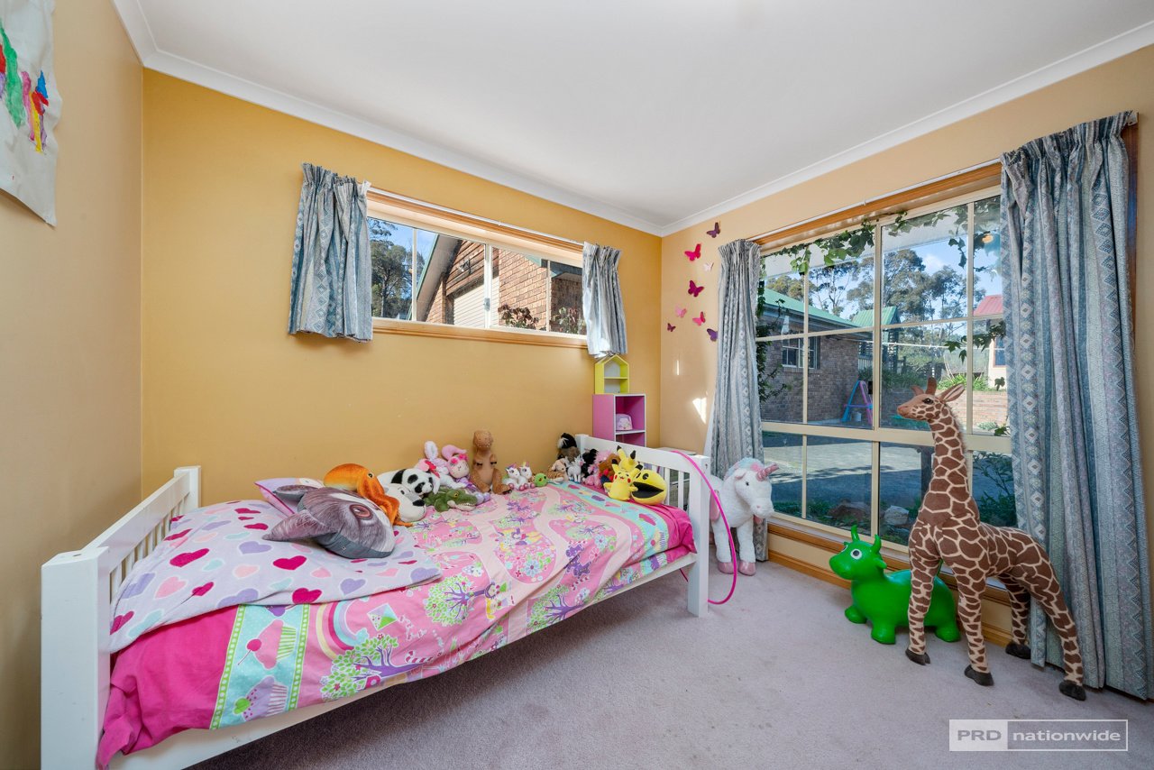 1 Olinka Court CARLTON 14