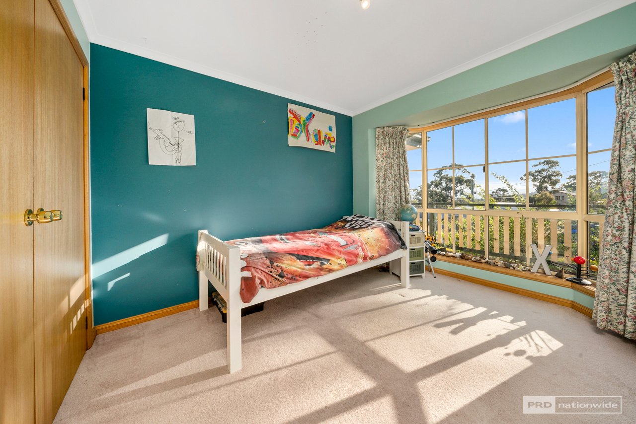 1 Olinka Court CARLTON 17