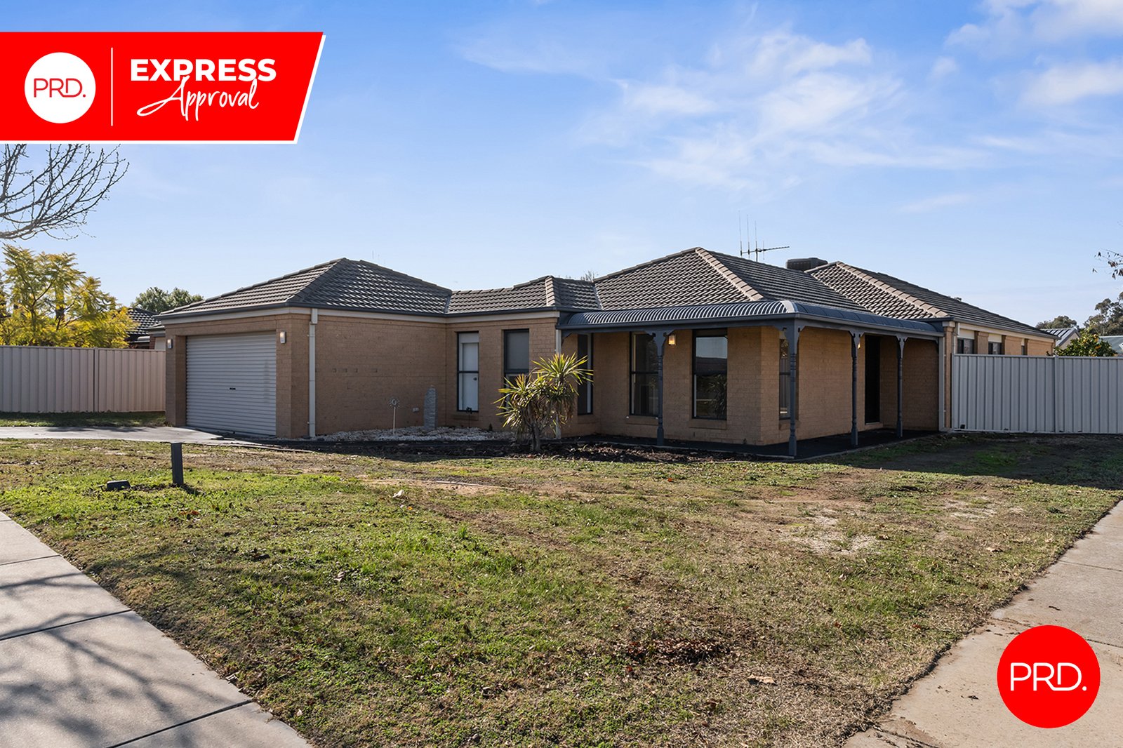 1 Ombana Court ASCOT 2