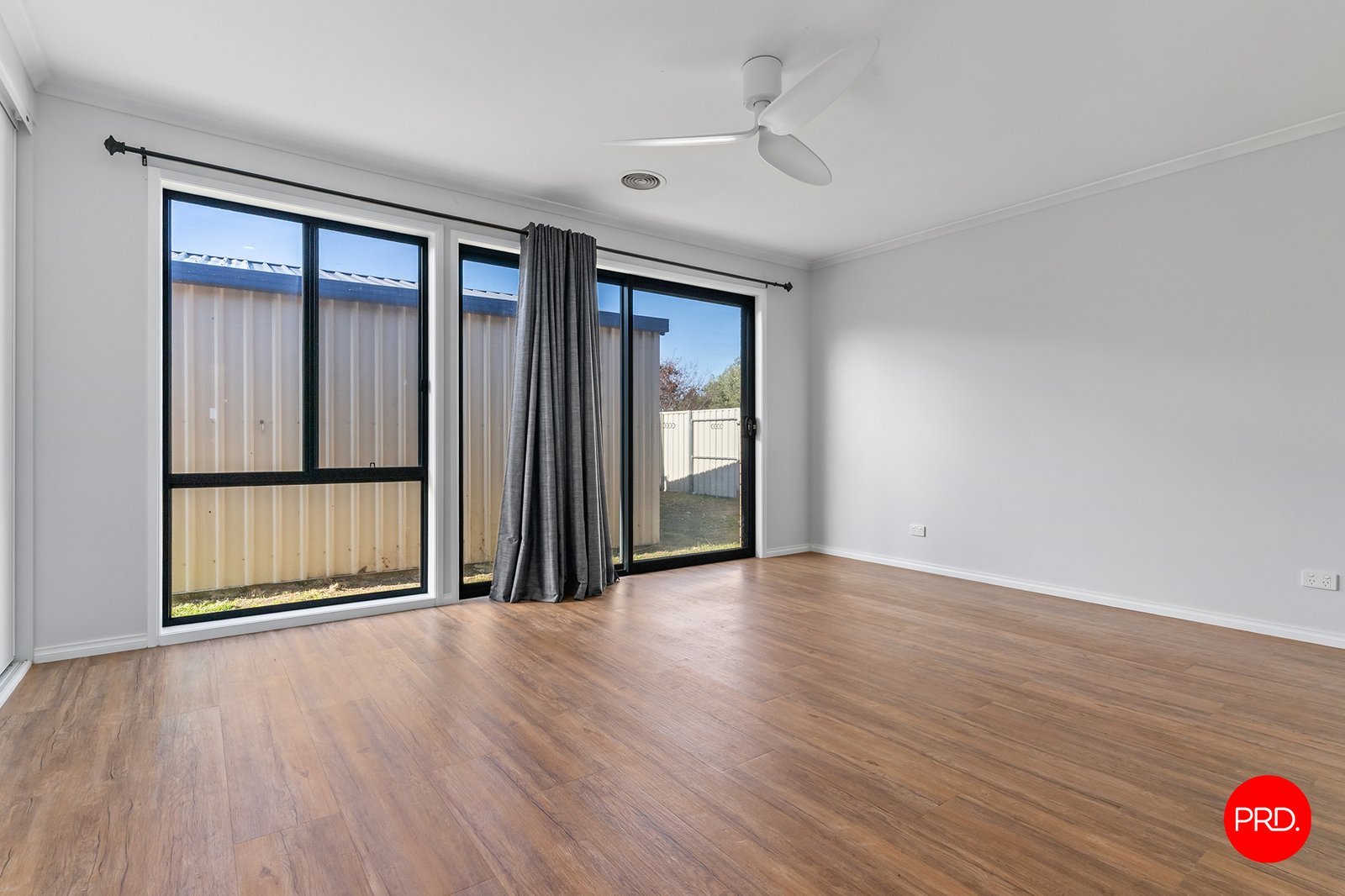 1 Ombana Court ASCOT 10