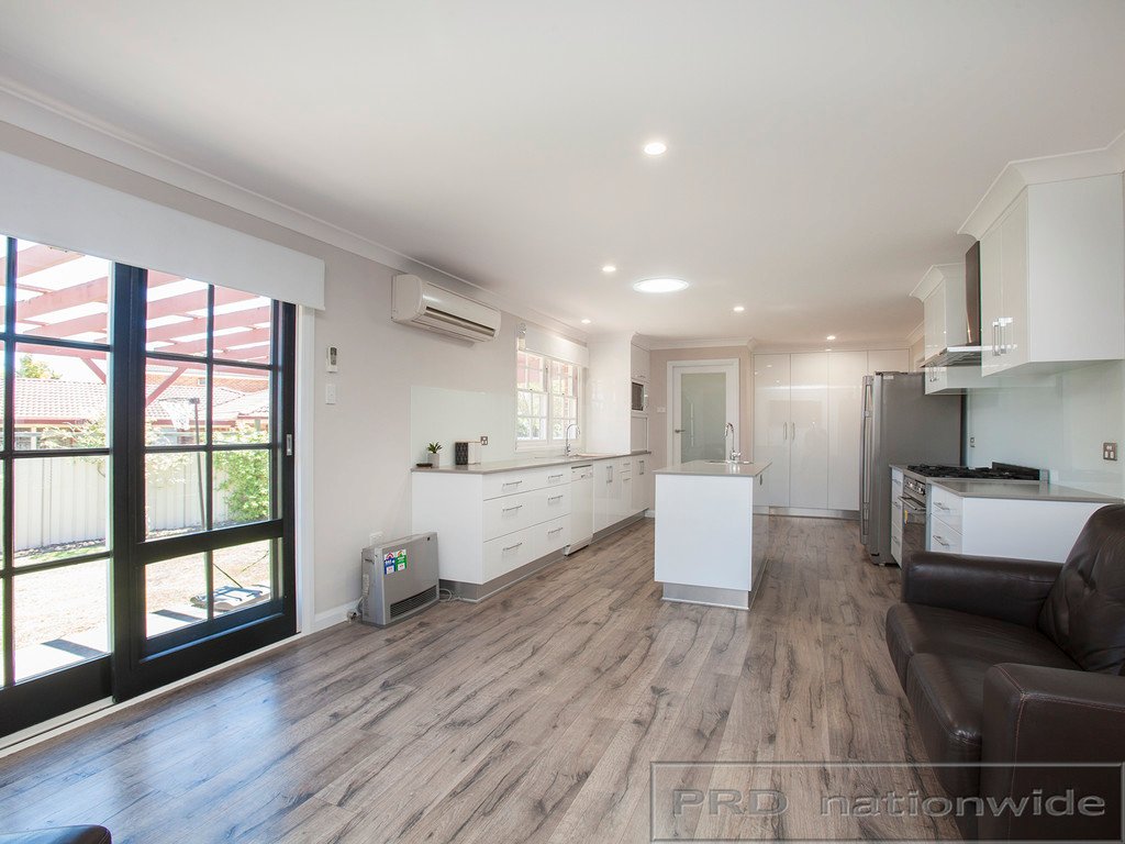 1 Pacific Crescent ASHTONFIELD 6