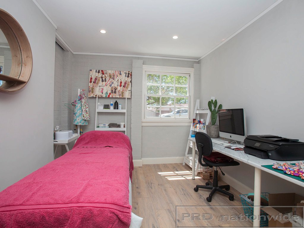 1 Pacific Crescent ASHTONFIELD 17