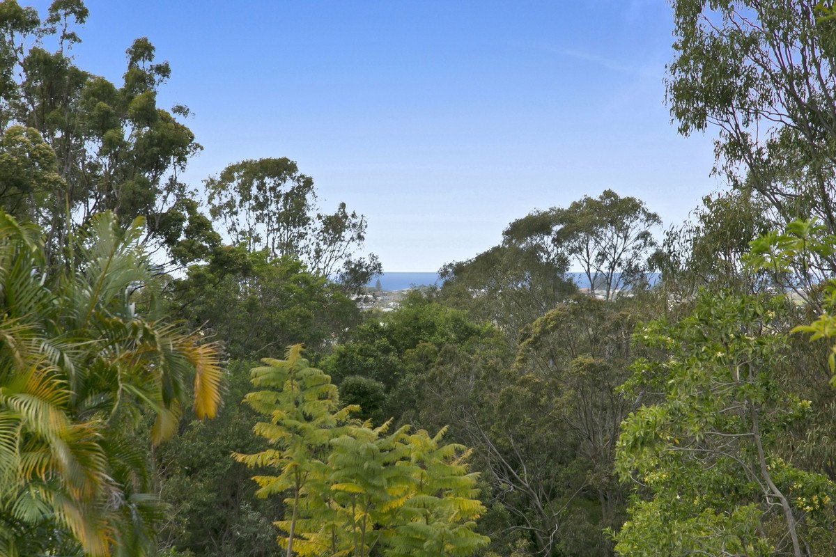 1 Padamo Court Tallebudgera 3