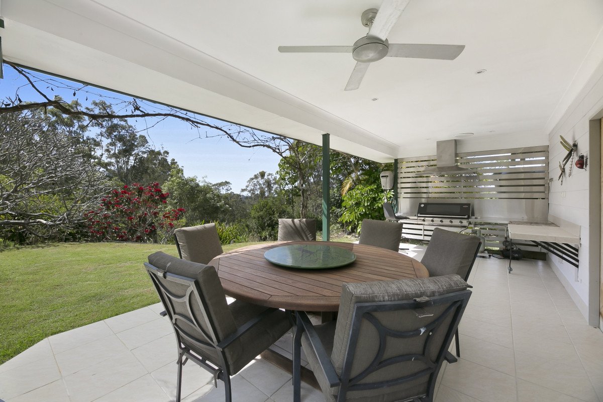 1 Padamo Court Tallebudgera 11