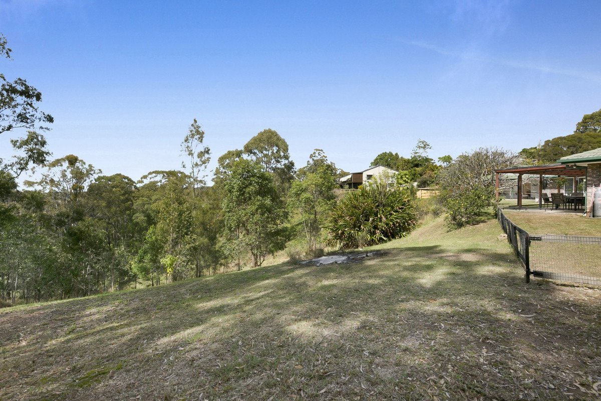 1 Padamo Court Tallebudgera 15