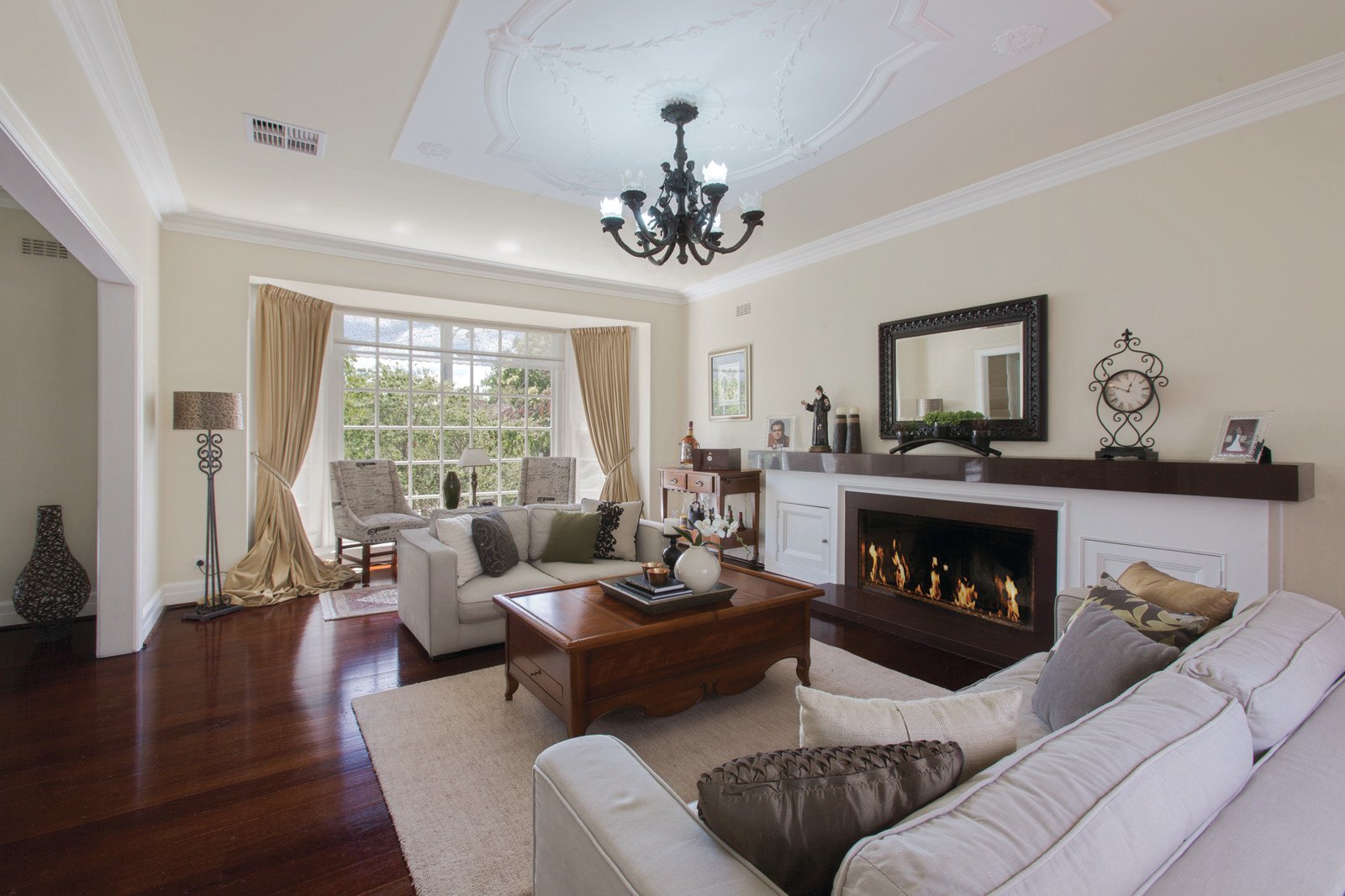 1 Page Avenue, Kew East, VIC