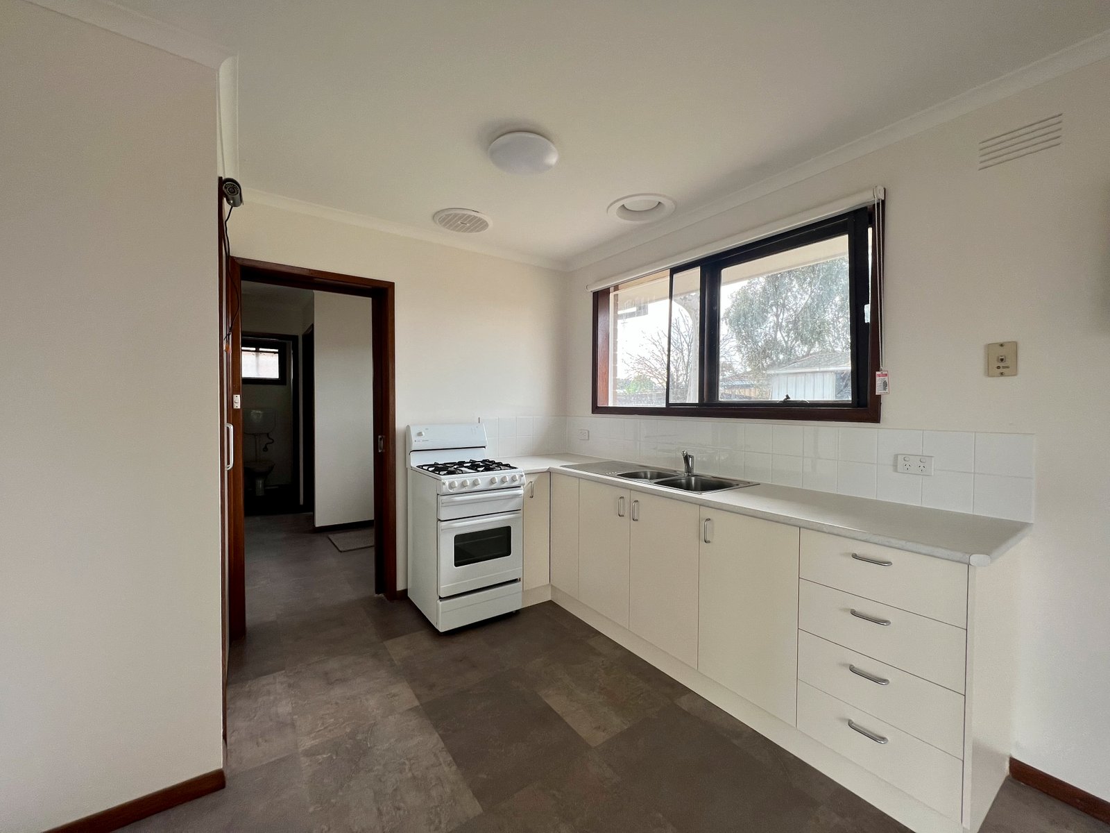 Gallery: 1 Paley Drive