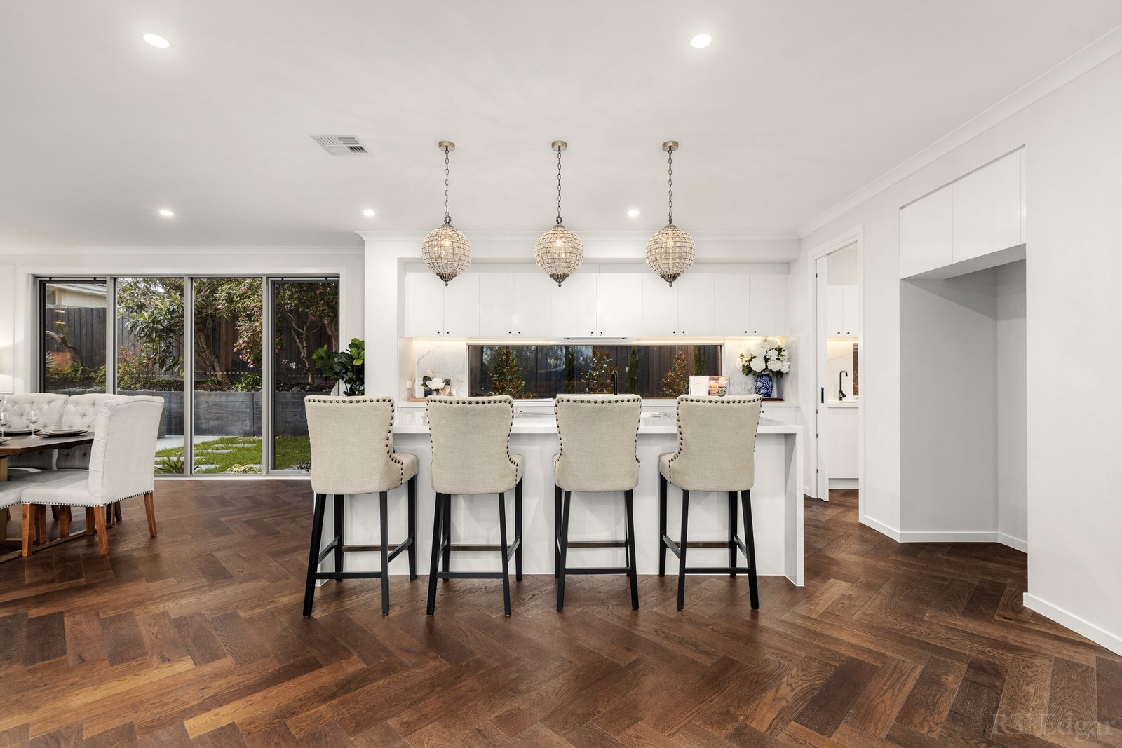 Real Estate and Property in 1 Palm Court, Templestowe Lower, VIC
