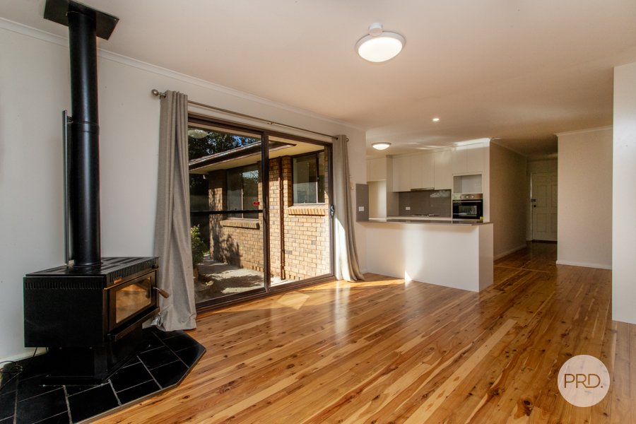 1 Pamela Parade LEONAY 9