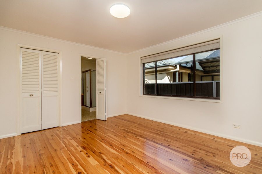 1 Pamela Parade LEONAY 12