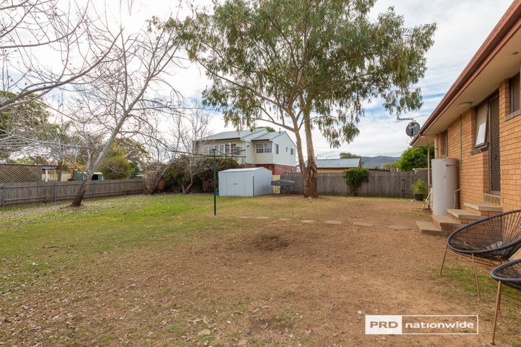 1 Panorama Road TAMWORTH 18