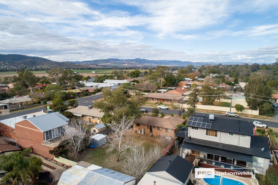 1 Panorama Road TAMWORTH 24