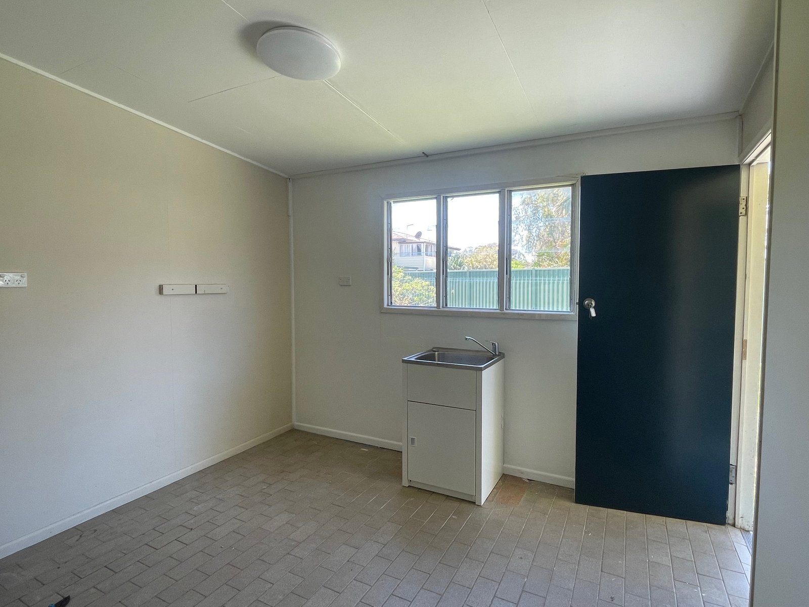 1 Paradise Pde  BONGAREE 8