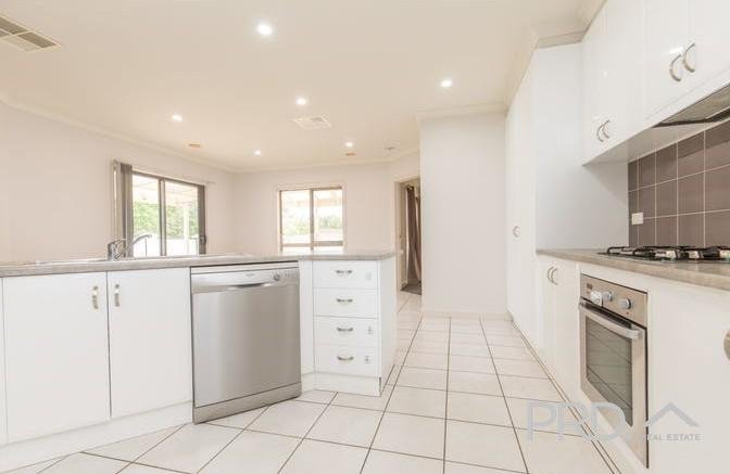 1 Peter John Court MILDURA 4