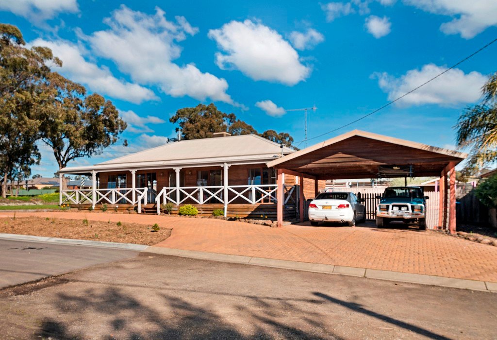 1 Petherick Street KANGAROO FLAT 9