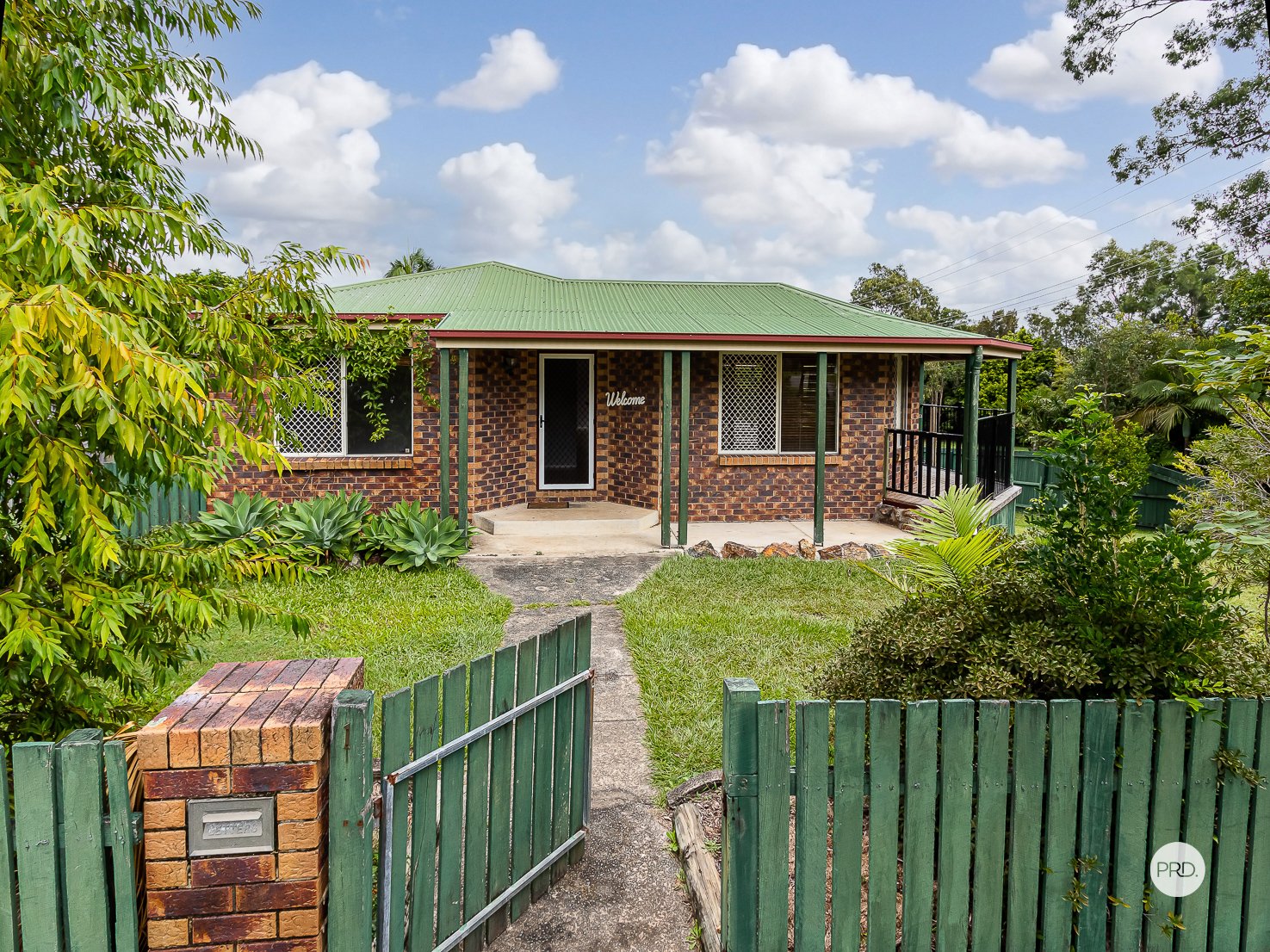 1 PHILLIP Street REDLAND BAY 21