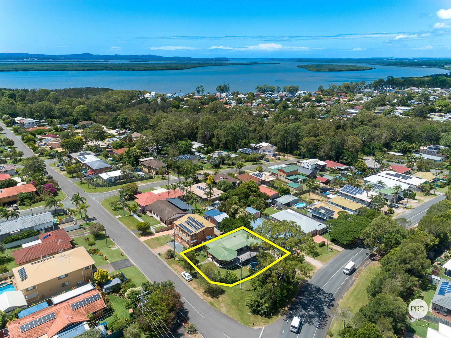 1 PHILLIP Street REDLAND BAY 23