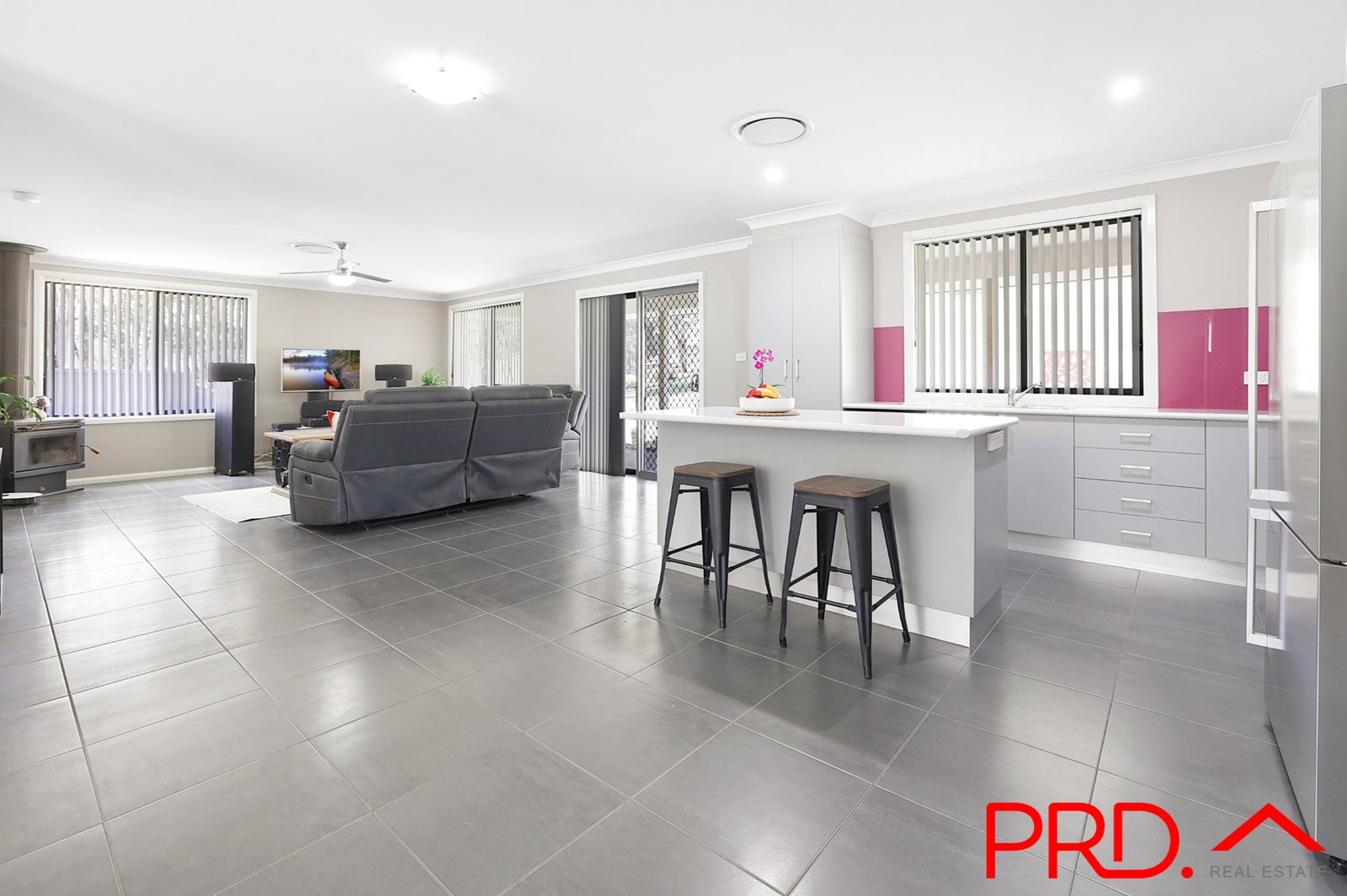 1 Pindari Drive TAMWORTH 12