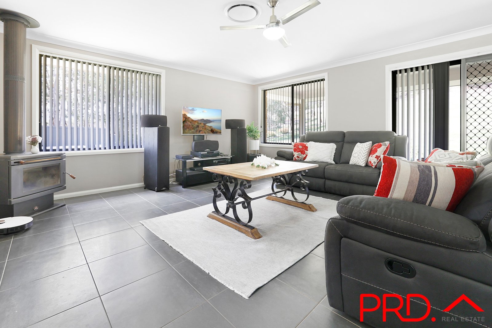 1 Pindari Drive TAMWORTH 14