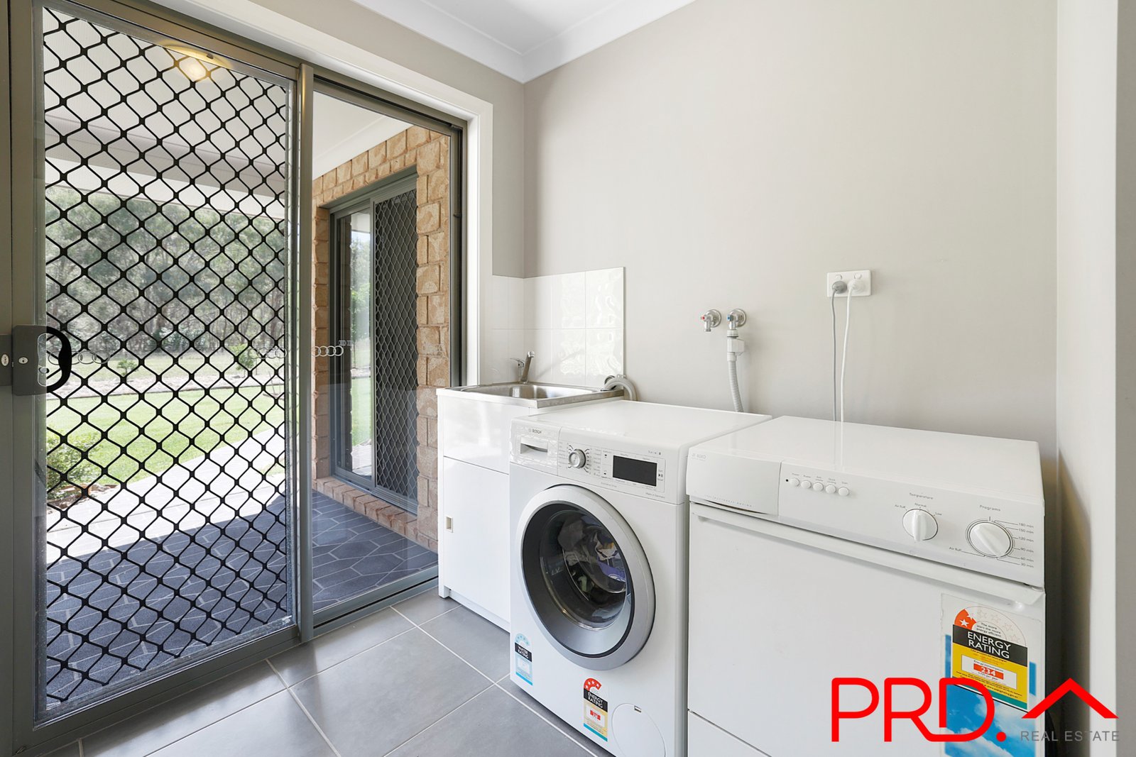 1 Pindari Drive TAMWORTH 23