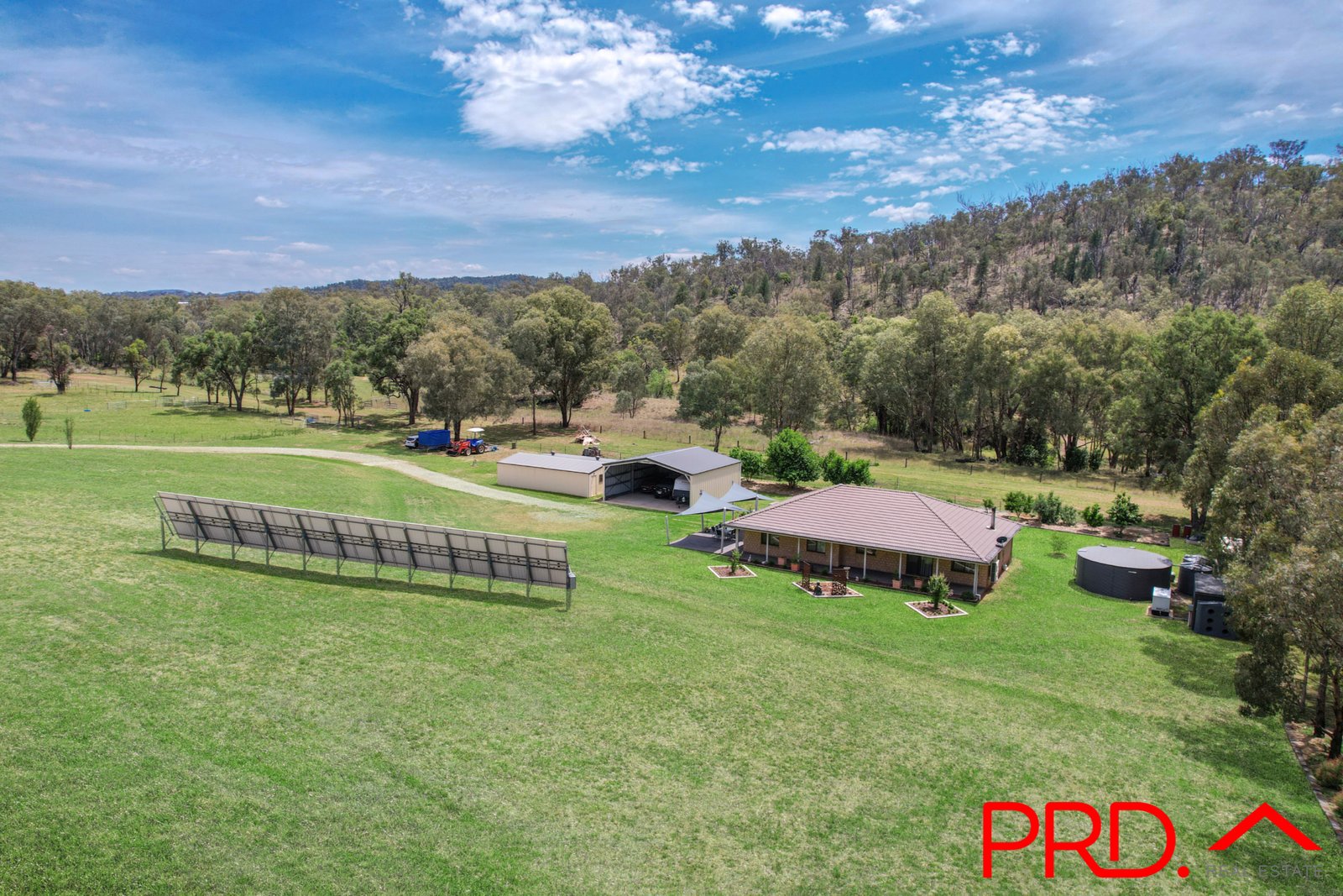 1 Pindari Drive TAMWORTH 33