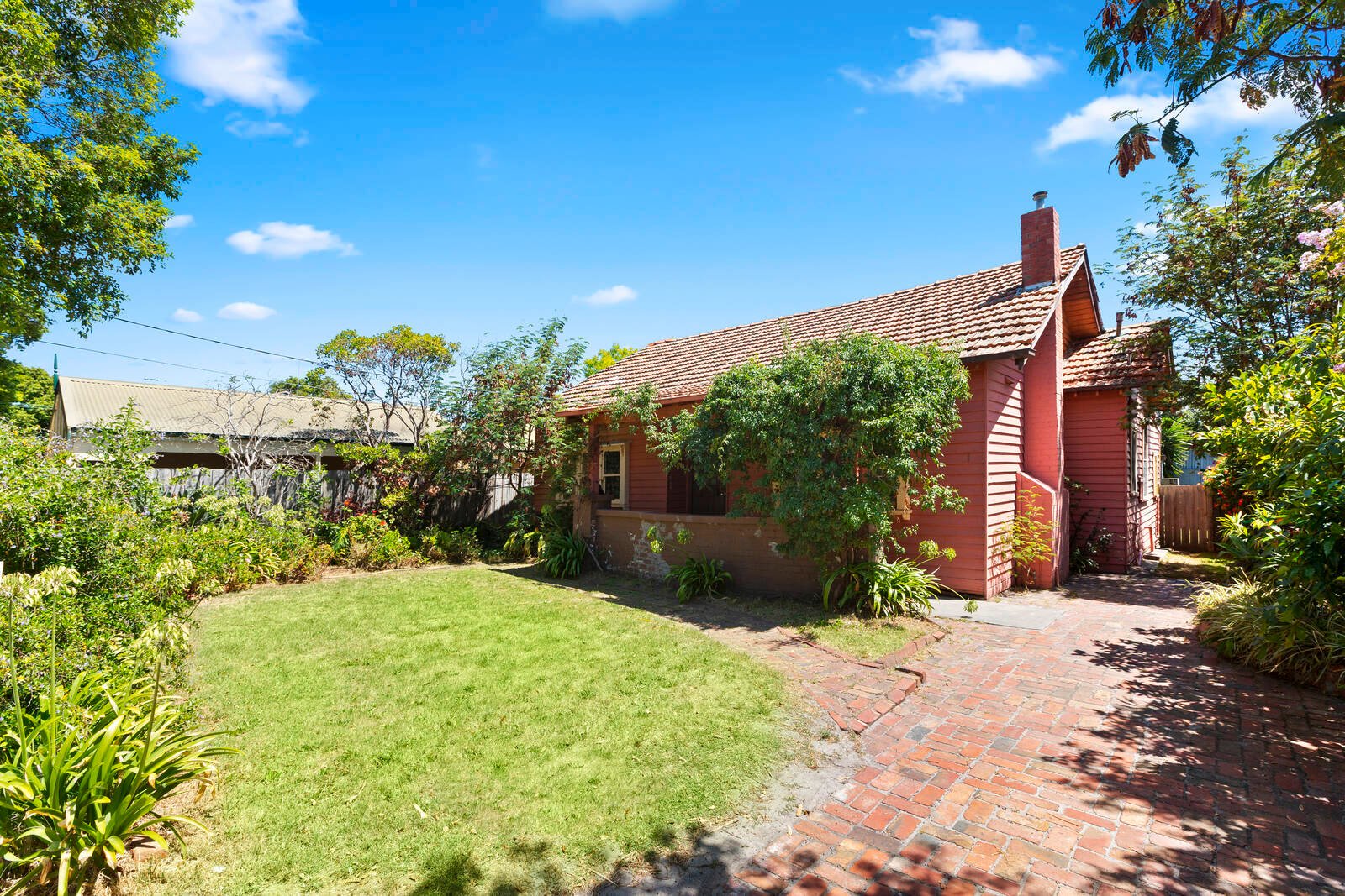 1 Plunkett Avenue, Carnegie VIC 3163 Buxton 2022
