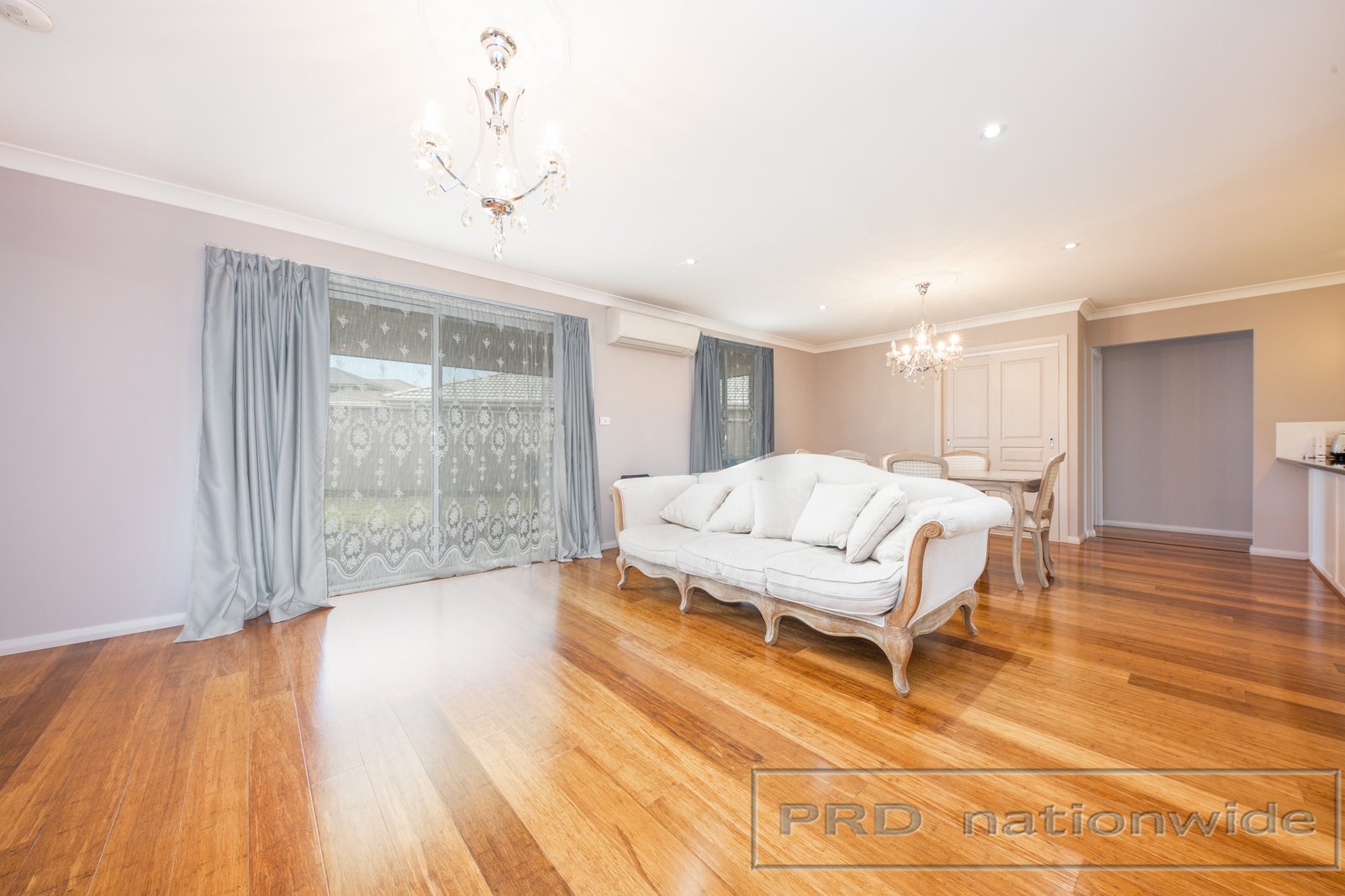 1 Portabello Crescent THORNTON 7