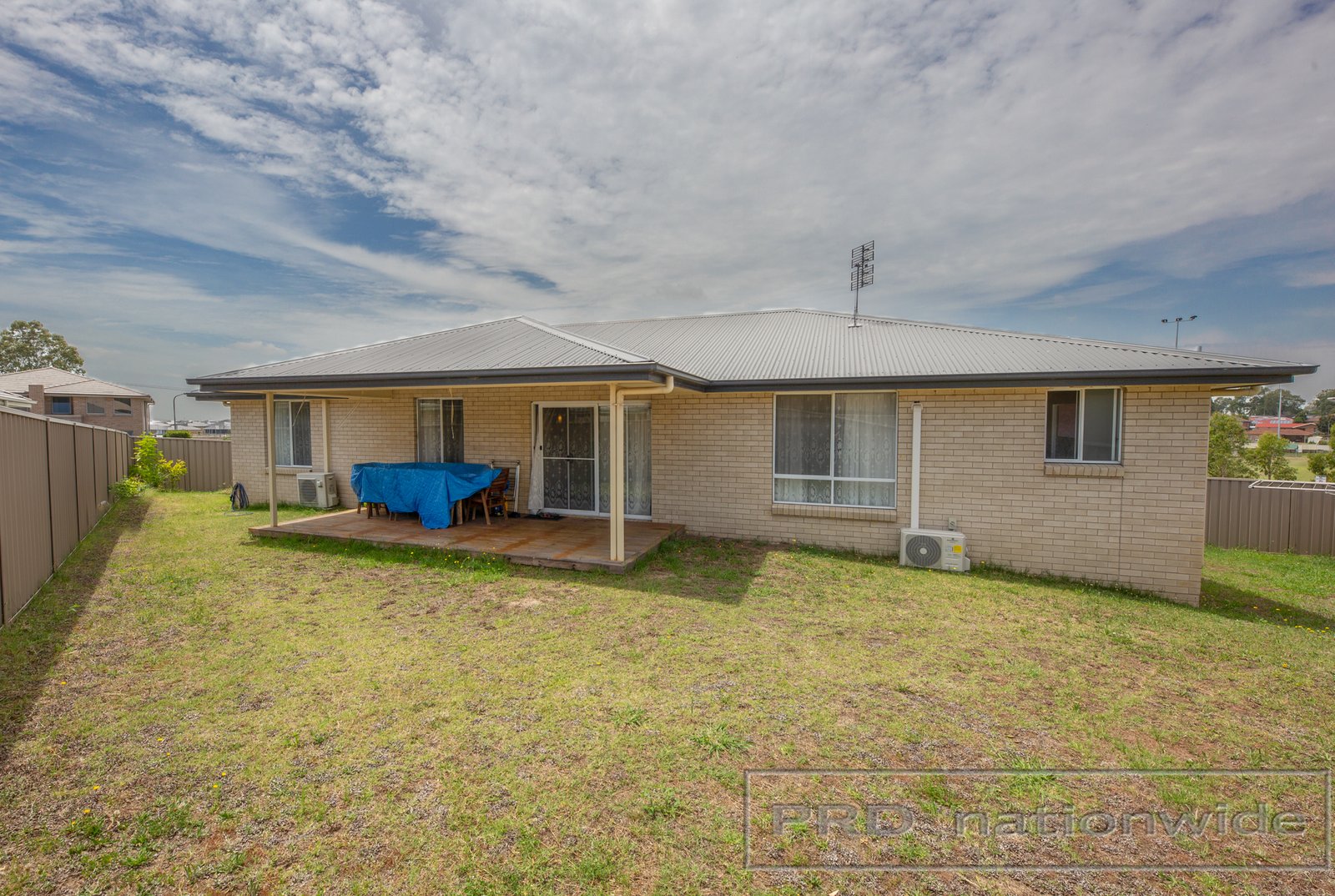 1 Portabello Crescent THORNTON 16