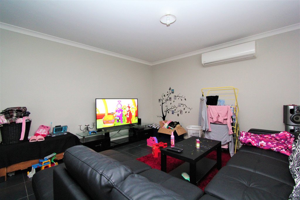 1 Pozieres Place SEBASTOPOL 8