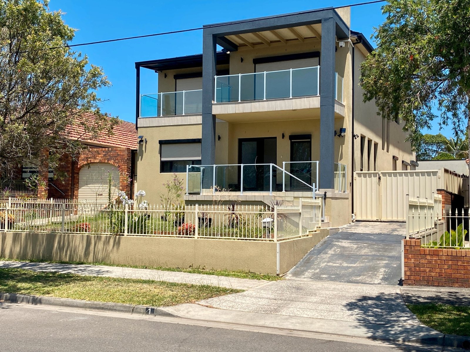 1 Proctor Avenue KINGSGROVE 9