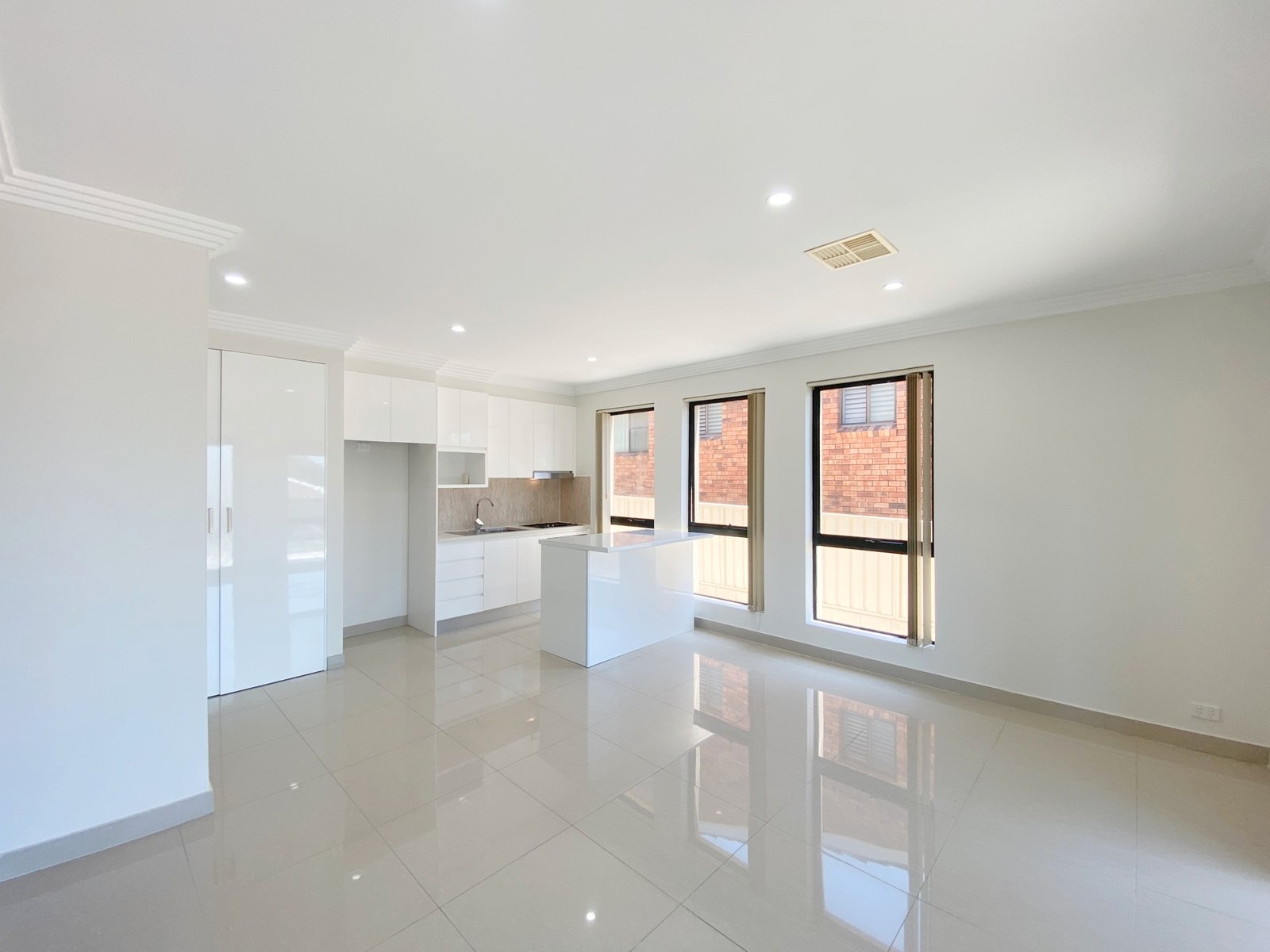 1 Proctor Avenue KINGSGROVE 3